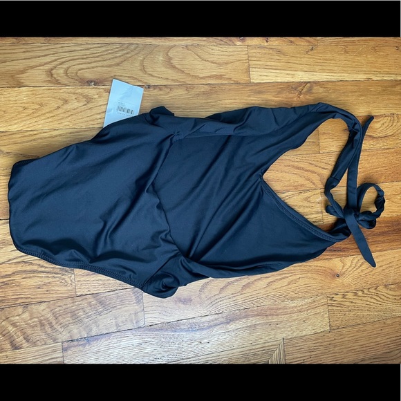 Vitamin A Emma One Piece - Picture 7 of 7